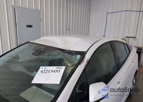 2018 Toyota Prius z USA, uszkodzony, nr VIN JTDKBRFU8J3064417